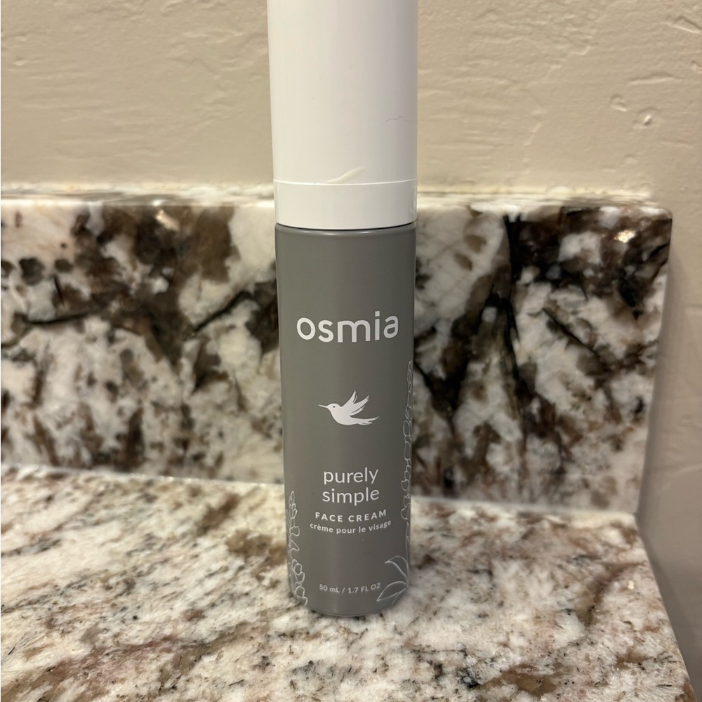 Osmia Skincare Set - Face Cream, Mud Cleanser, Gel Toner - Picture 4 of 5